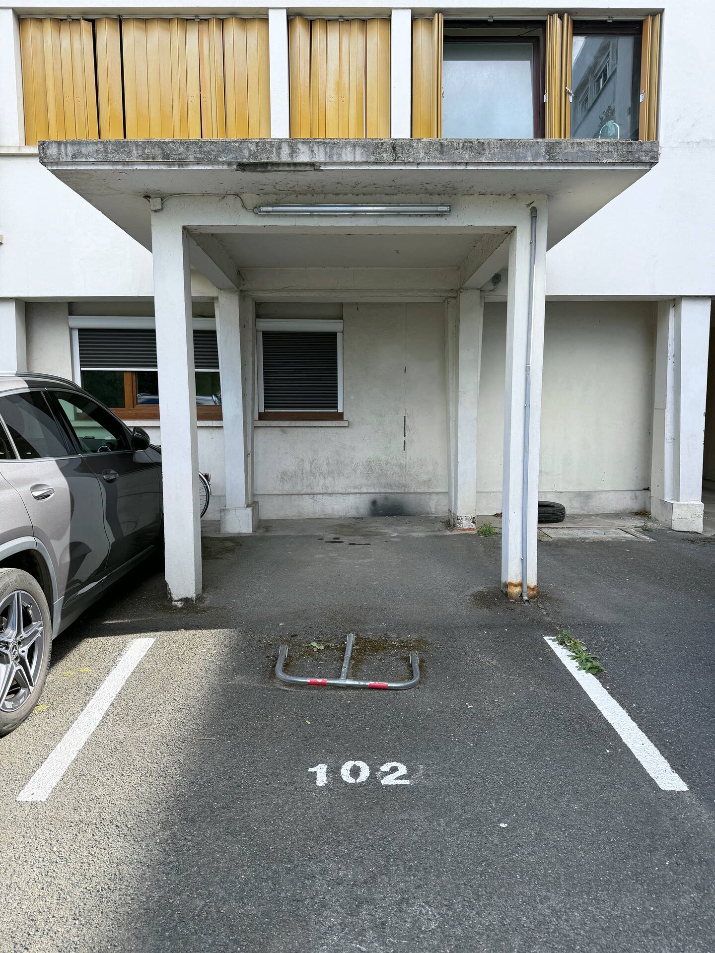 Place de parking couverte privée incluse
